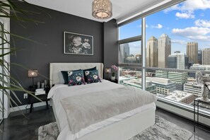 2 Schlafzimmer, Schreibtisch, Reisekinderbett, kostenloses WLAN