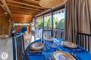 Dining - Les Epilobes - Saint Genes Champanelle (SAINT GENES CHAMPANELLE)