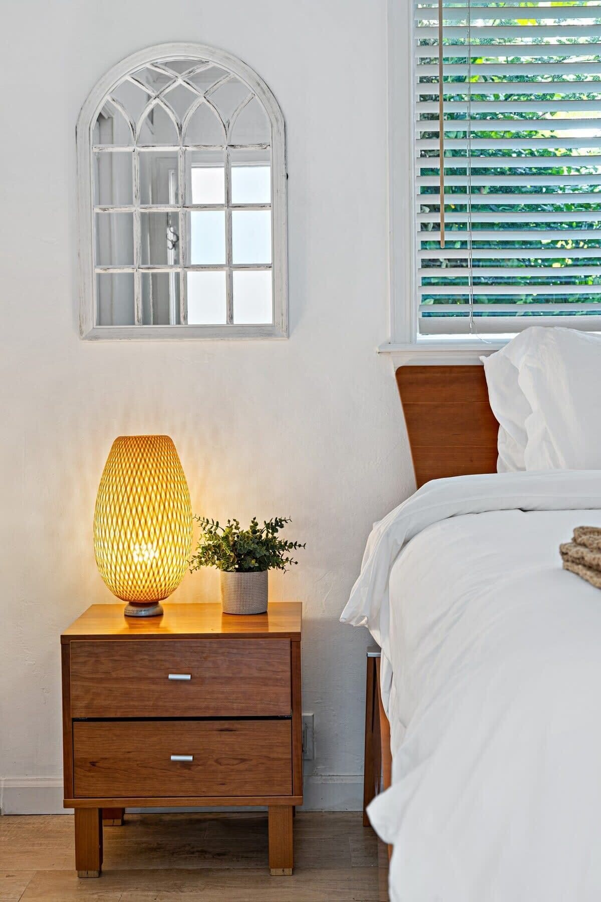 1 bedroom, iron/ironing board, travel crib, WiFi