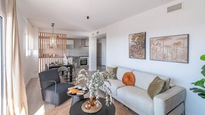 TV - Apartamento Balcón Rincón de la Victoria by Ruralidays (Málaga)