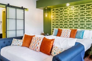 1 chambre, bureau, fer et planche à repasser, Wi-Fi gratuit