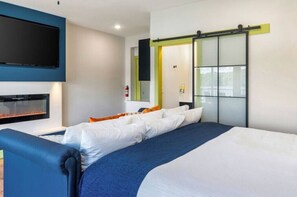 1 bedroom, desk, iron/ironing board, free WiFi
