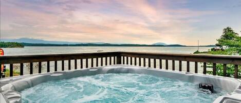 Bañera de hidromasaje exterior