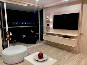 Smart TV, stereo - Jacuzzi Privado. Vista increíble. Sector Exclusivo (Cartagena de Indias)