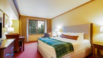 1 bedroom, in-room safe, desk, iron/ironing board