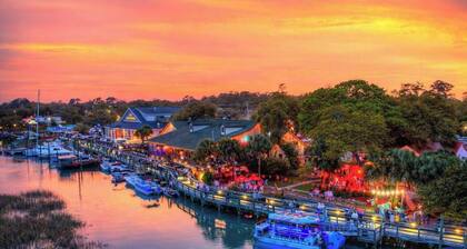 Egret's Cove-Free BEACH pass, near golfing and marina, walk to restaurants!