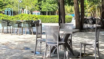 Apartamento standard | Opções para refeição ao ar livre