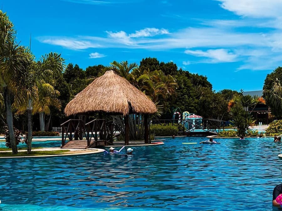 Apartamento básico | Piscina | Piscina externa