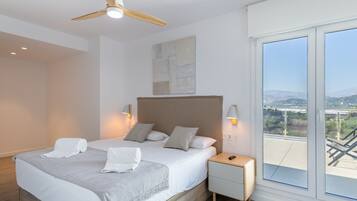 2 slaapkamers, een strijkplank/strijkijzer, reisbedje, gratis wifi