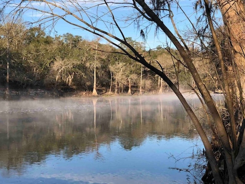 Bowman's Landing Cabin 1 on the Santa Fe River