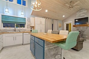 Interior - Cozy one level - open floor plan, split bedrooms, in-floor heat, wood stove (Mora)