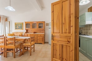 Dining - Detached house 60 meters from the beach (Tertenia)