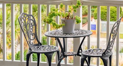 Ocean View Balcony, Across Street to Beach, 1.5 Blocks to Town - Pier Pointe Villas C201