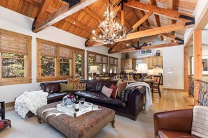 TV, fireplace, offices