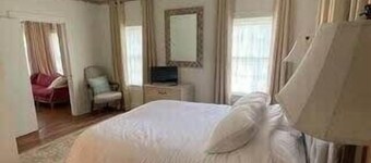 Home Away From Home • 4 BR Lafayette Stay in the Heart of Town