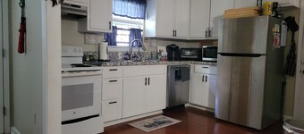Mid-City/LSU Cottage close to everthing