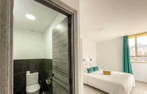 3 Schlafzimmer, Bügeleisen/Bügelbrett, Reisekinderbett, kostenloses WLAN