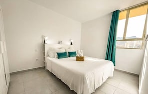 3 bedrooms, iron/ironing board, travel crib, free WiFi