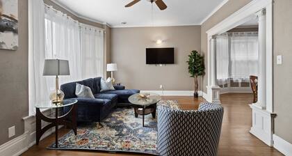 Spacious 3br - w/ Garage