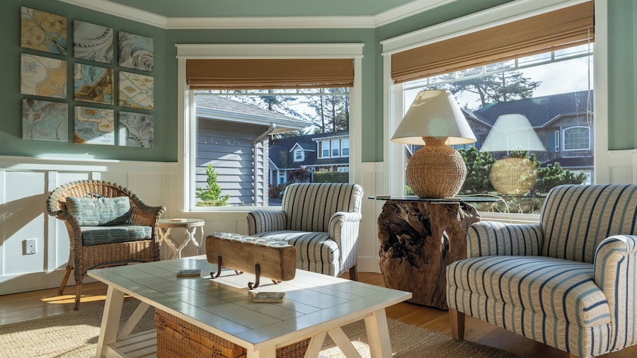 Truly a Treasure by Avantstay Walk to Beach, Patio