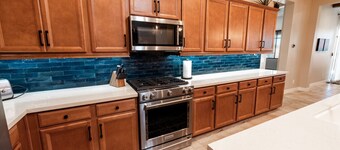 Heated Pool with Hot tub near Lake and Champion Golf Course