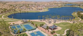 Heated Pool with Hot tub near Lake and Champion Golf Course