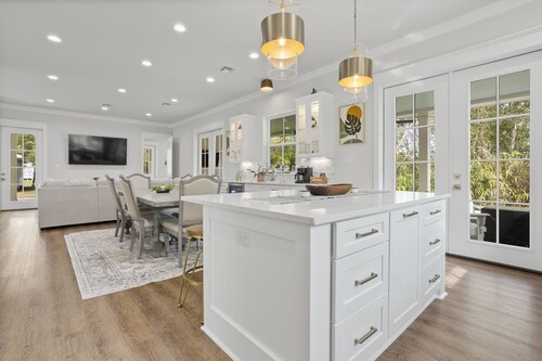 Yeah, Bay-by! Modern Farmhouse in Old Town Bay Saint Louis