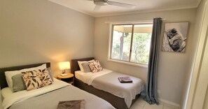 3 間睡房、熨斗/熨衫板、可攜式嬰兒床、Wi-Fi