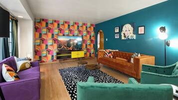 Smart TV, foosball, table tennis