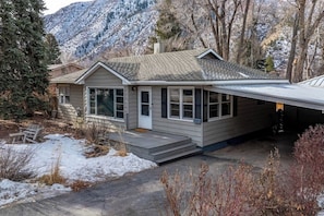Exterior - Life is GRAND! So very GRAND! (Glenwood Springs)