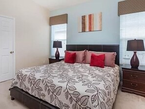 4 chambres, fer et planche Ă repasser, Wi-Fi gratuit, draps fournis