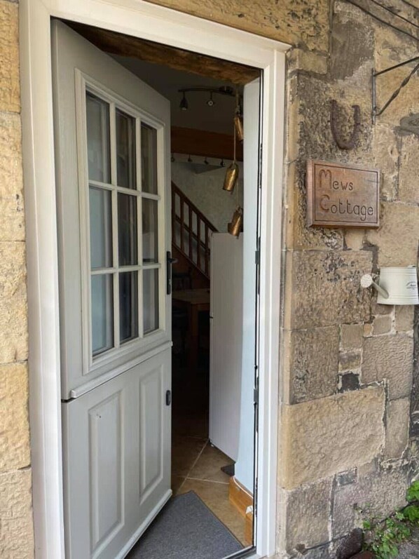 Exterior detail - *NEW* Quaint Cottage in Hartington (Hartington)
