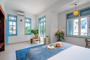 4 habitaciones, tabla de planchar con plancha y wifi gratis 