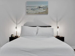 1 bedroom, iron/ironing board, travel cot, free WiFi