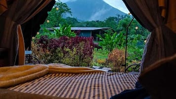 1 bilik tidur, peralatan tempat tidur premium, gebar bulu kapas