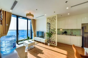 Shared kitchen - Vinhomes Skylake Managed by Anstay Residence (Hanoi)