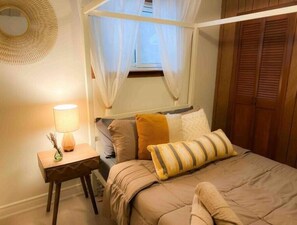 3 dormitorios, escritorio, tabla de planchar con plancha y wifi gratis