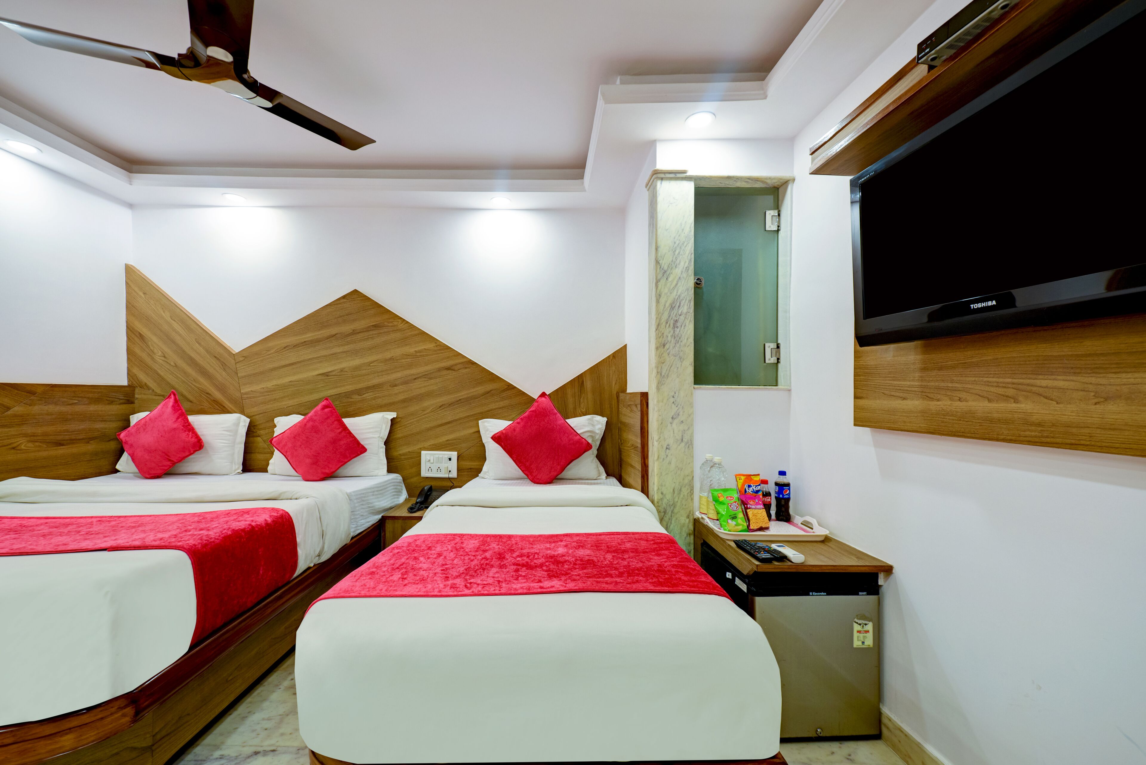 Photo - Natraj Yes Please -New Delhi