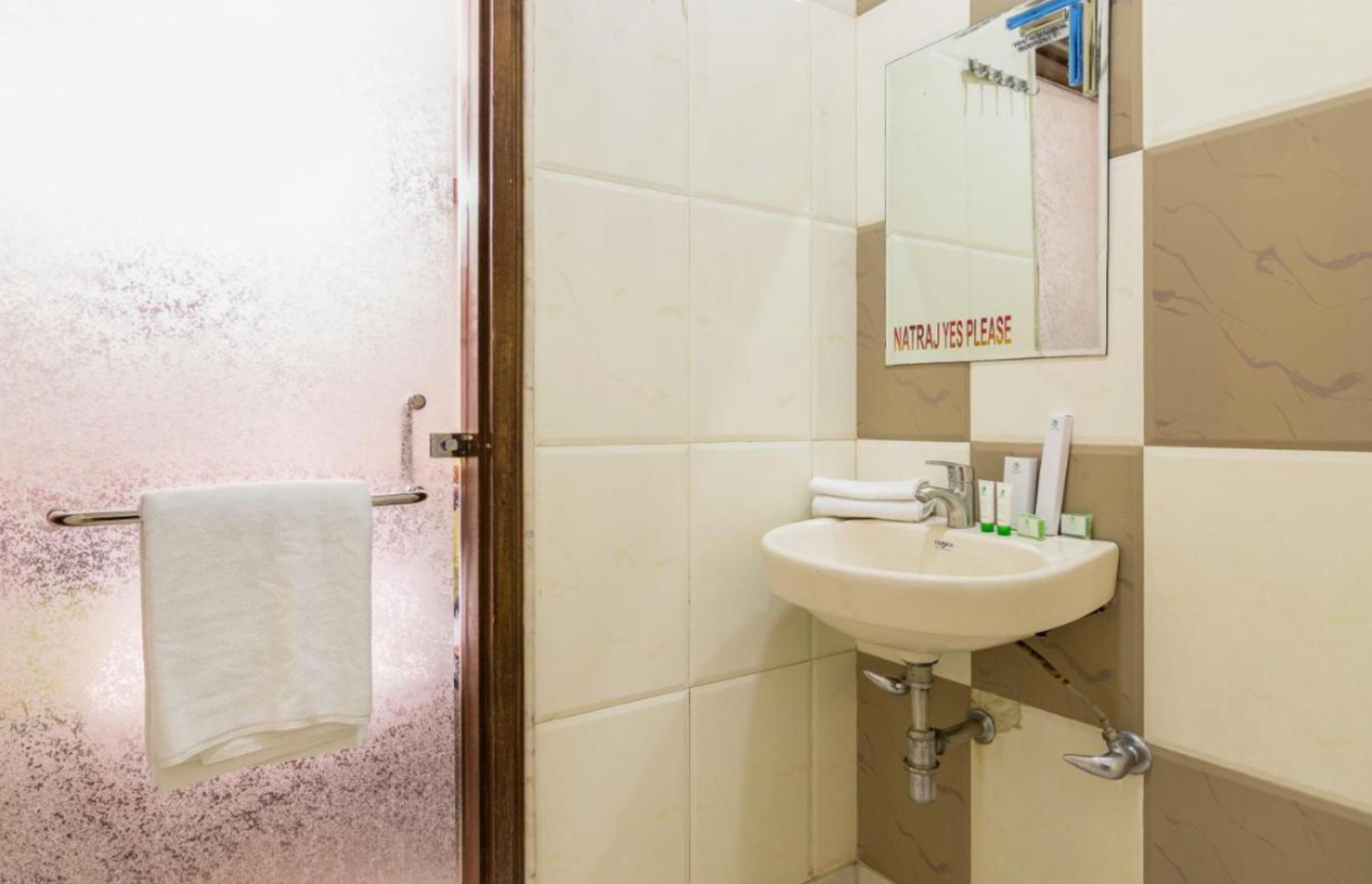 Photo - Natraj Yes Please -New Delhi