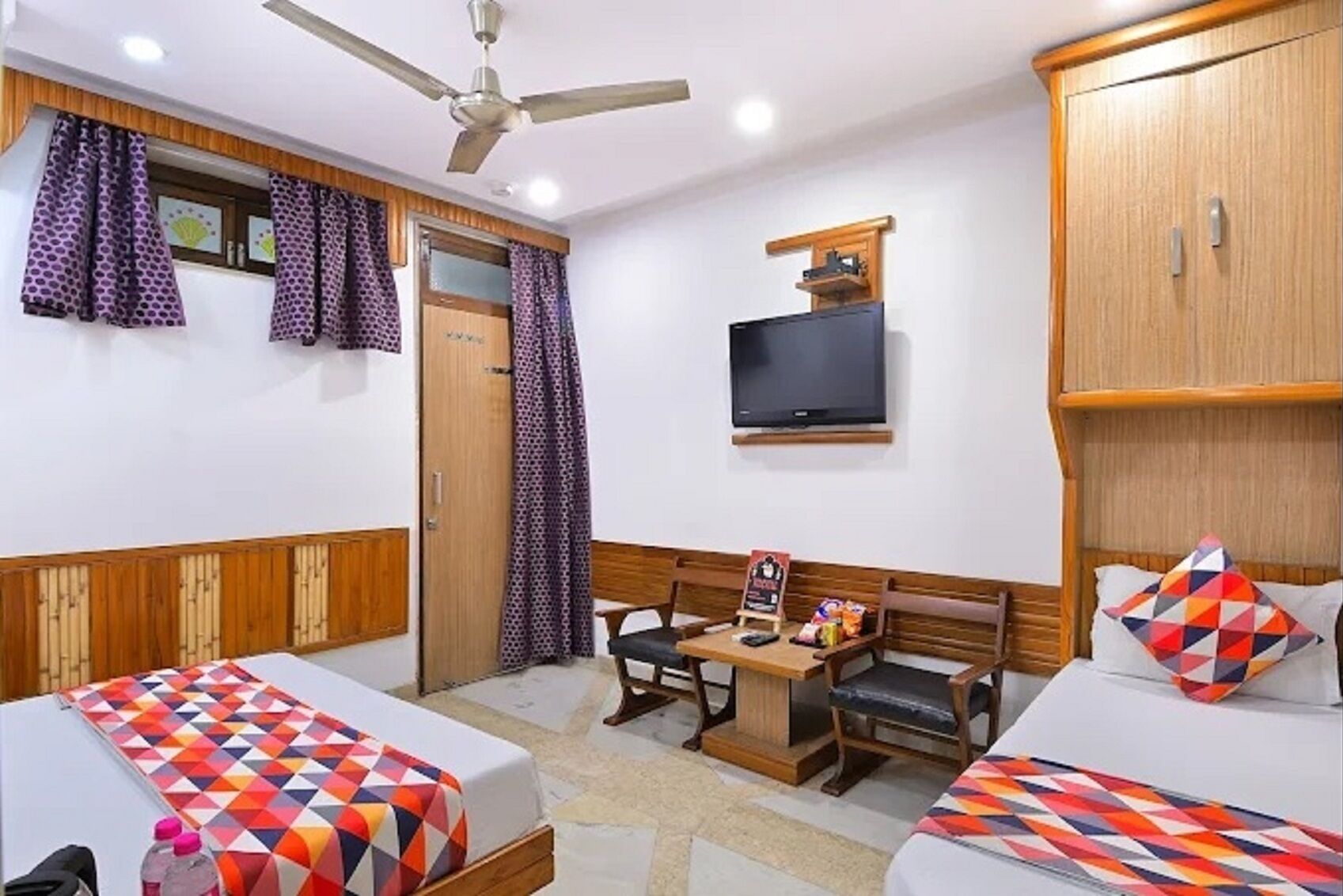 Photo - Natraj Yes Please -New Delhi