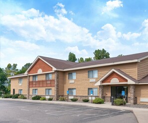 Exterior - ASPEN HOTEL ROGERS -FORMERLY AMERICINN (Rogers)