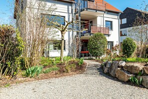Exterior - Apartment 'Stella Lilia' with private Terrace and Wi-Fi (Radolfzell)