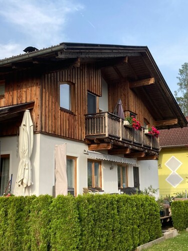 Ferienwohnung 'Fewo Waldheim' mit Bergblick, Balkon und WLAN
