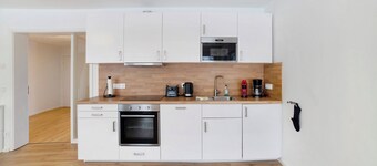 Apartment 'Leineufer' with Balcony and Wi-Fi