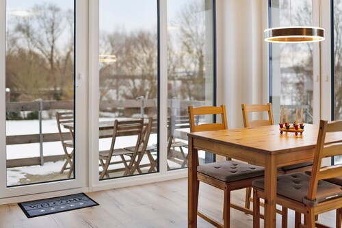 Ferienwohnung 'Leineufer' mit Balkon und WLAN