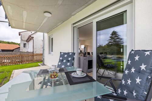 Moderne, komfortable Ferienwohnung; Neubau