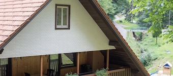 Ferienwohnungen Huber: Apartment "Talblick" with Valley View, 70 sqm, 2 Bedrooms, up to 4 Guests