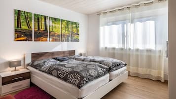 2 sovrum, strykjÀrn/strykbrÀda, gratis wi-fi och sÀngklÀder