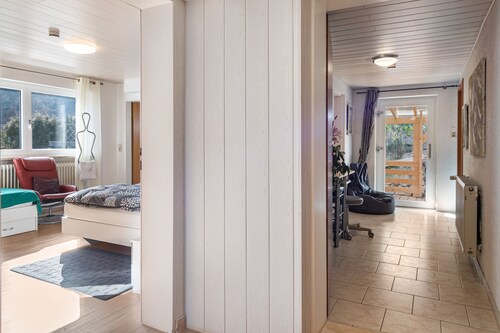 Ferienwohnung Gartenblick' mit Bergblick, Gemeinschaftspool und Wi-Fi