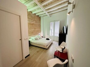 1 soverom, strykejern/-brett, wi-fi og sengetøy